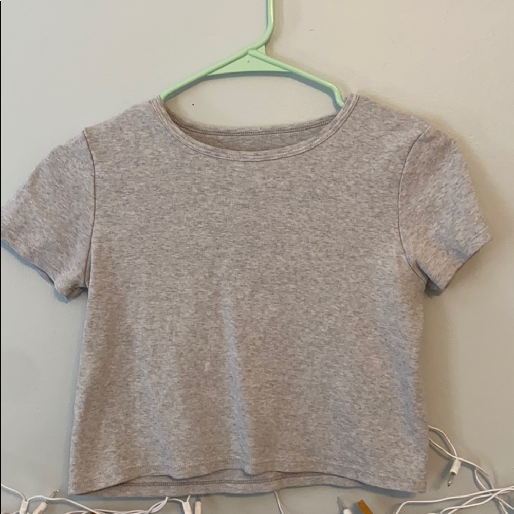 Brandy Melville crop top